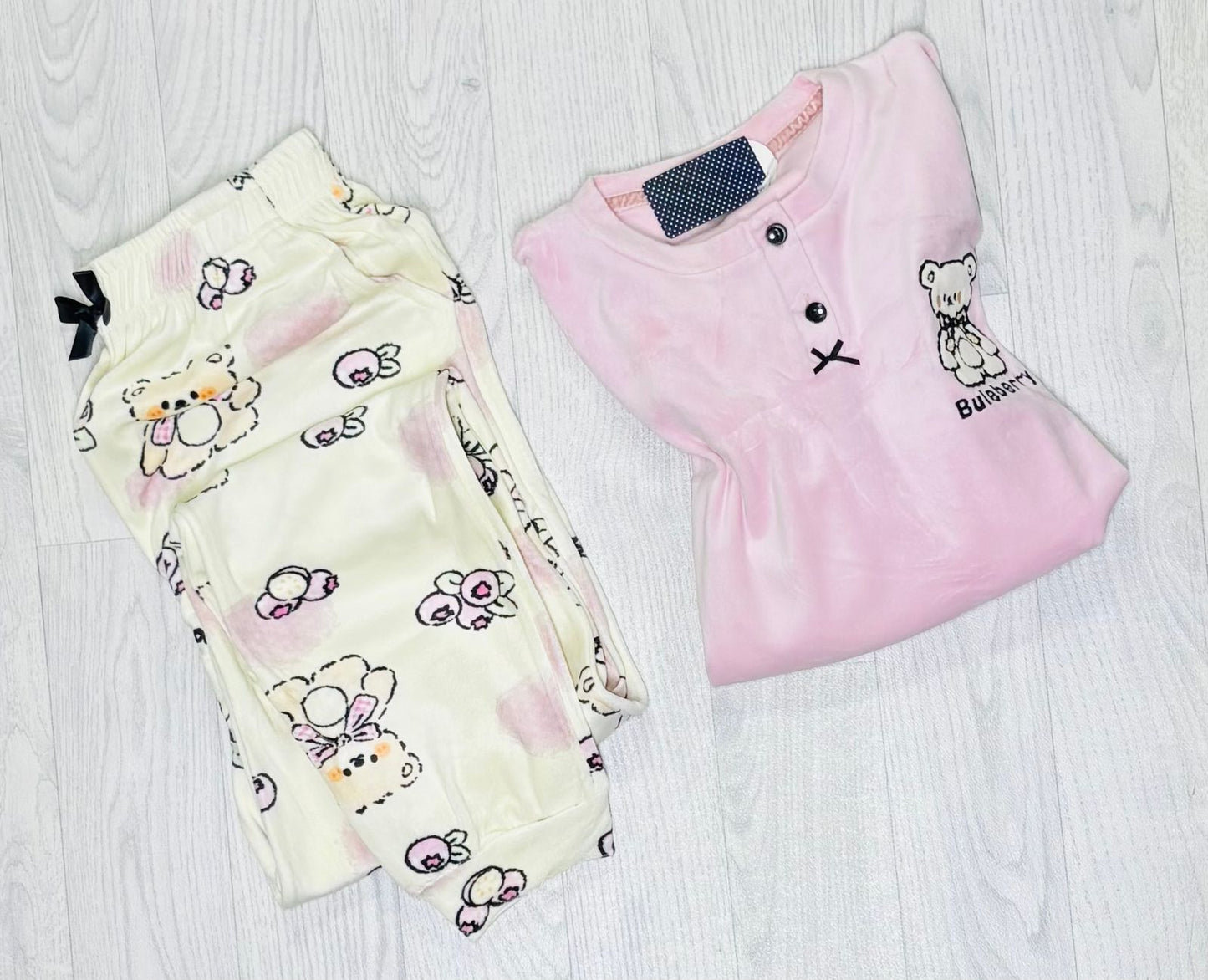 Pyjama velours de haute qualité