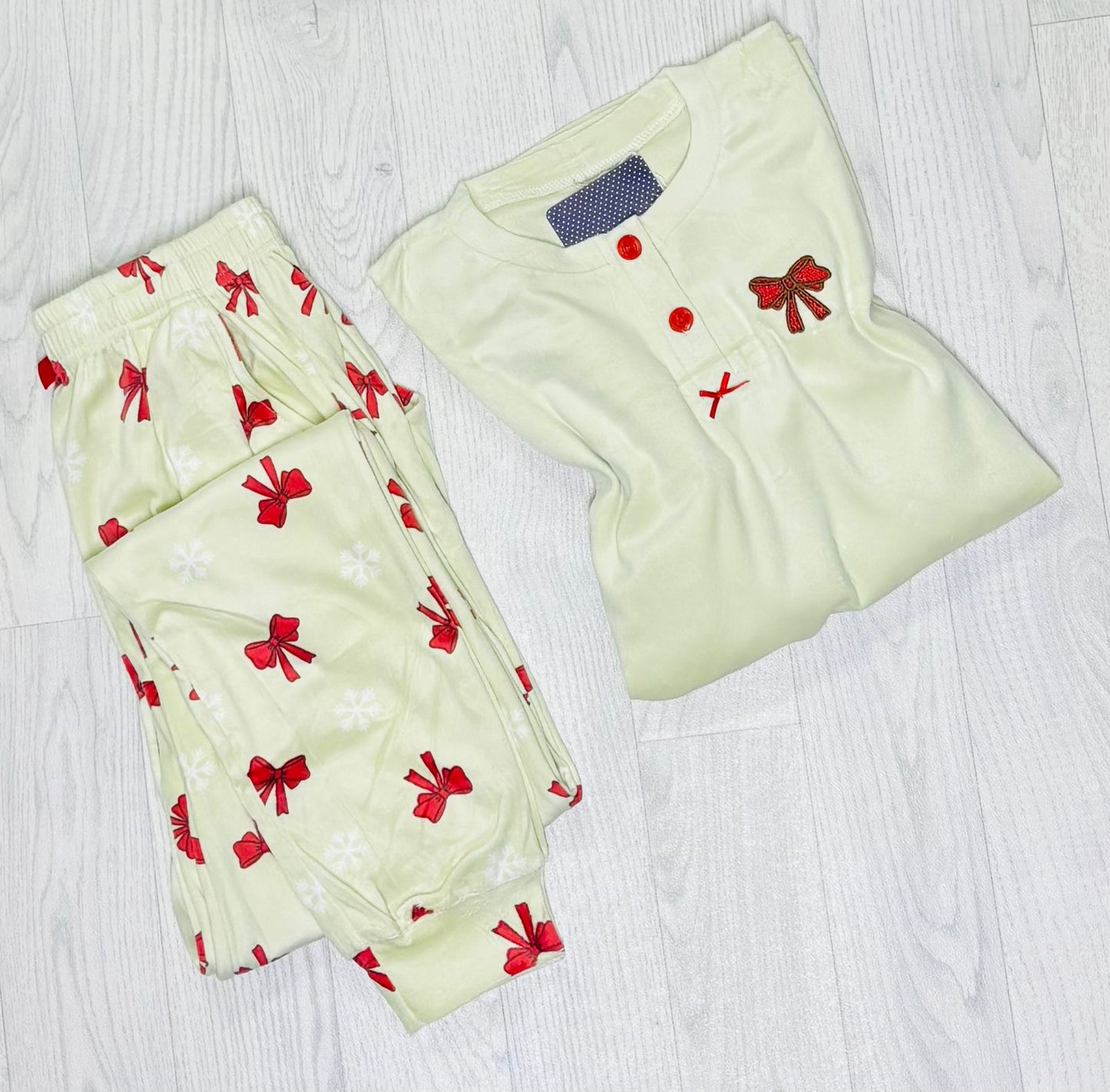 Pyjama velours de haute qualité
