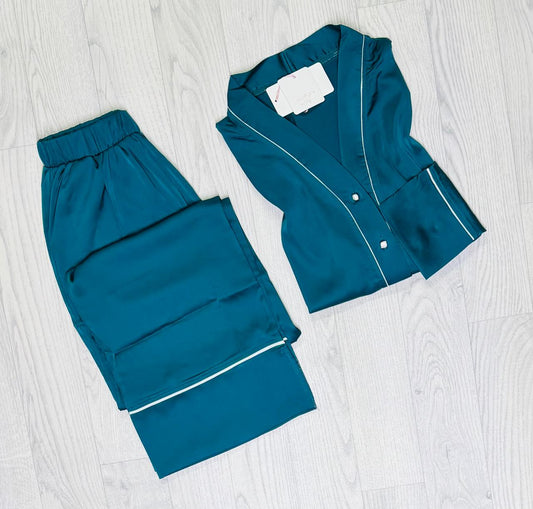 Pyjama satin de soie