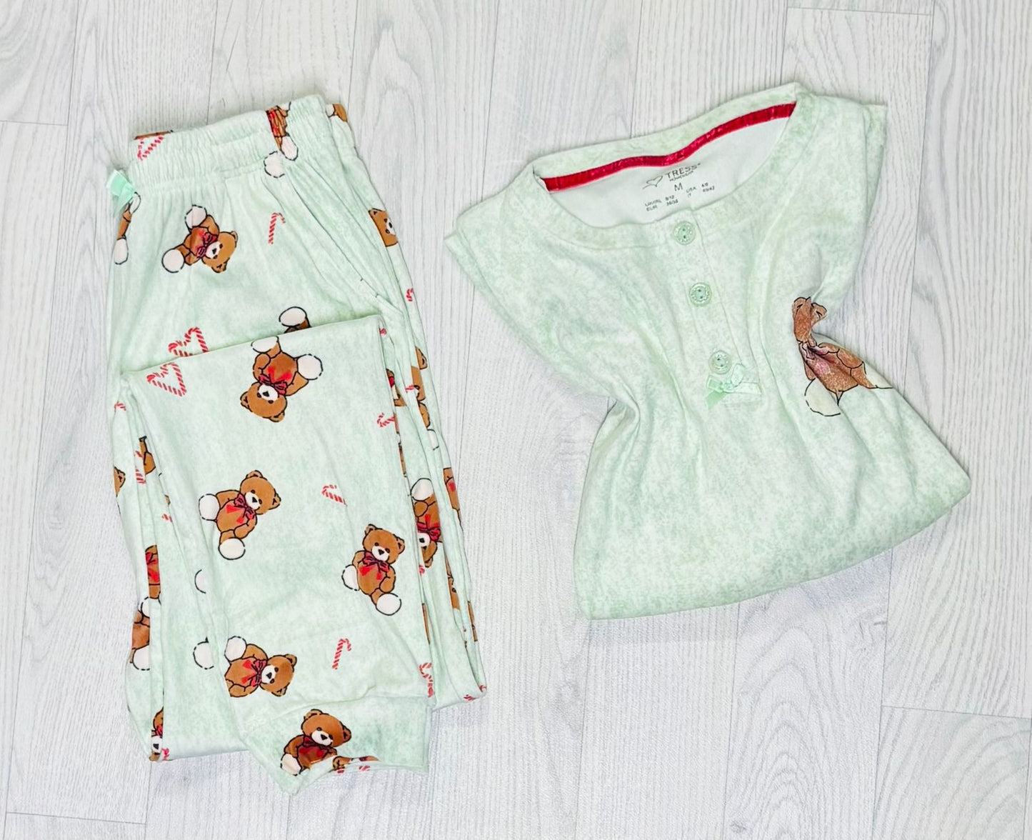 Pyjama velours de haute qualité