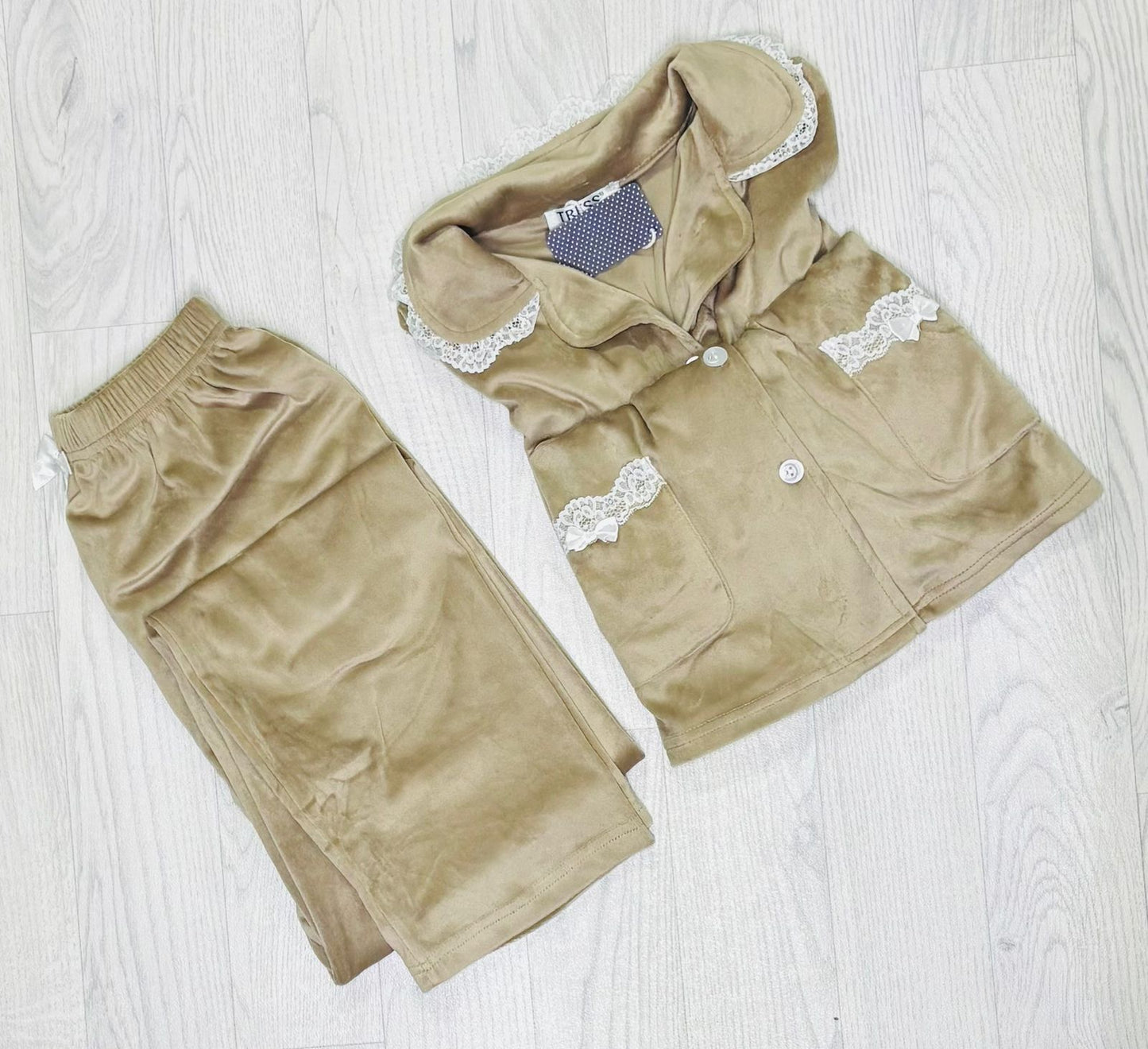 Pyjama velours de haute qualité