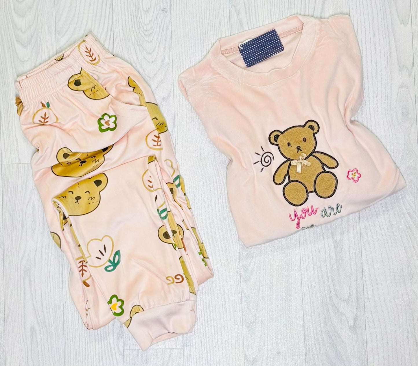 Pyjama velours de haute qualité