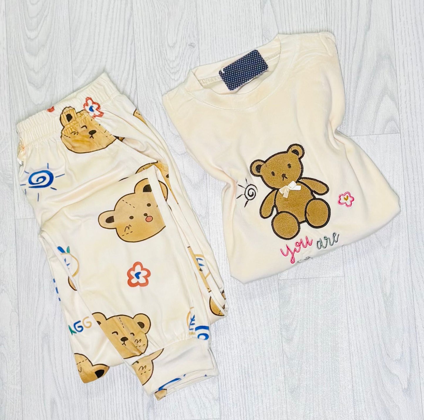 Pyjama velours de haute qualité