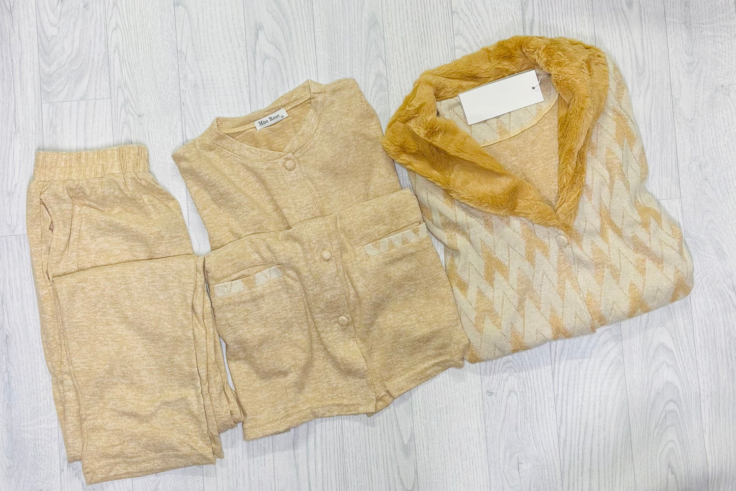 3 pièces de haute qualité
